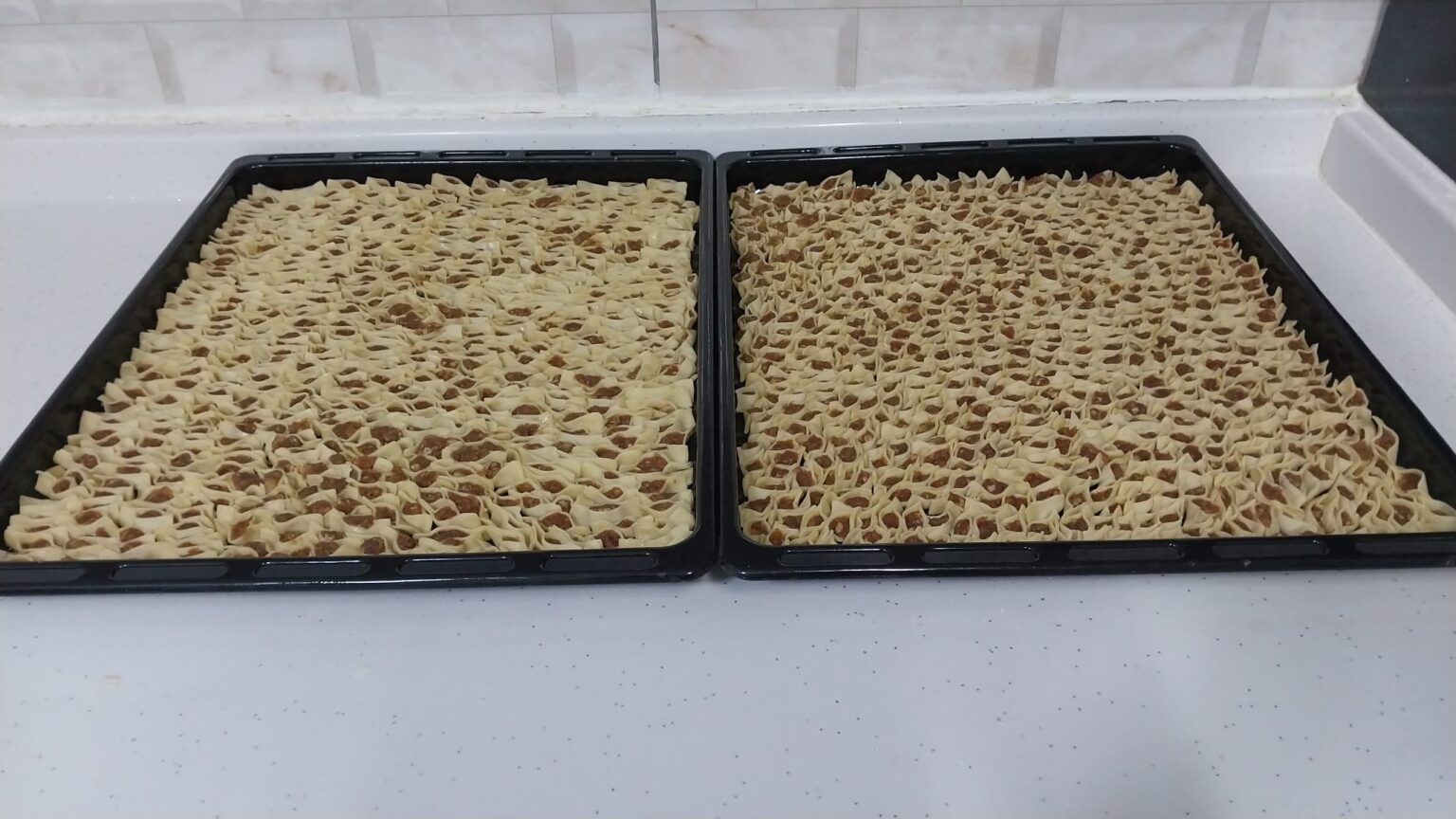 Mantı, ev mutfağında hazırlanmış doğal sunum