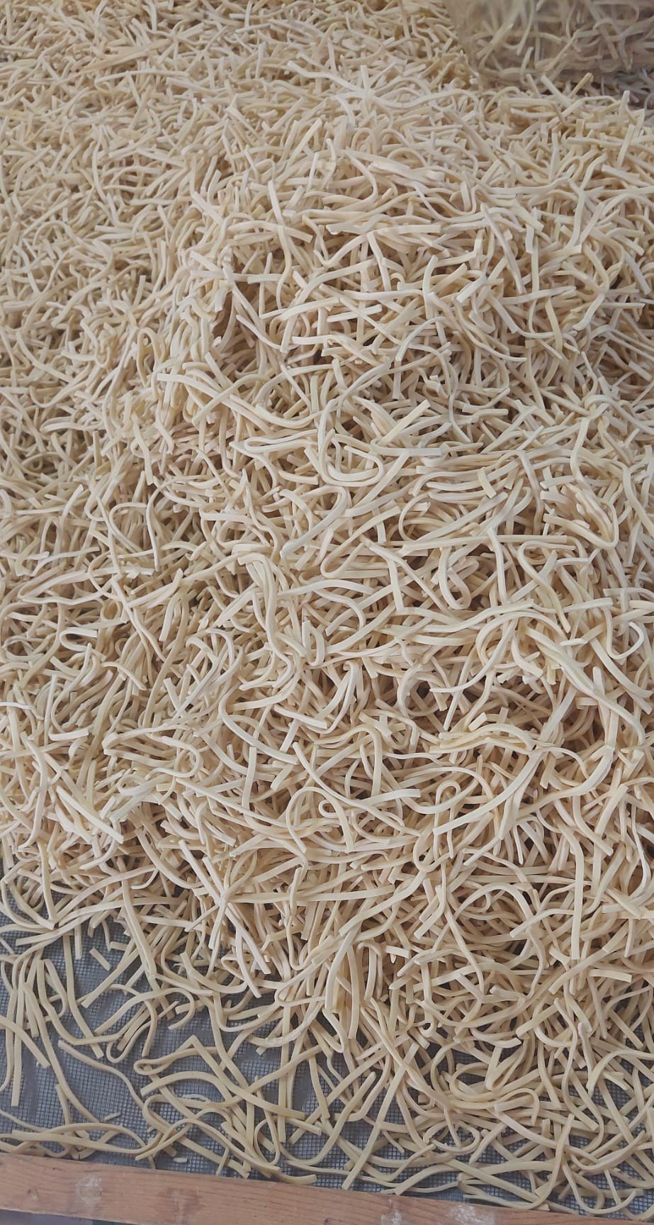 Ev Yapımı Sade Erişte 1 Kg | Geleneksel Lezzet, Doğal Tat